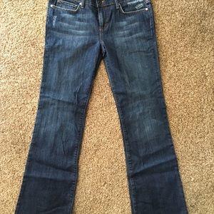 Joes jeans indigo blue bootcut jeans!